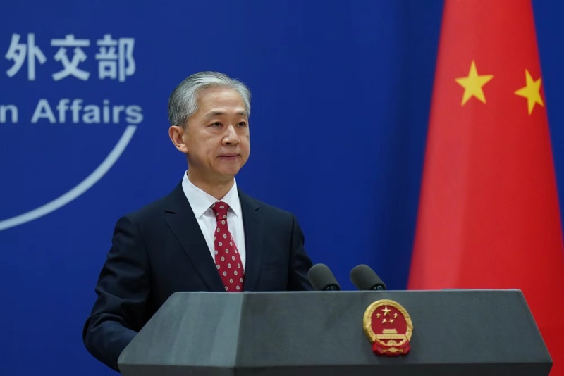 外交部驳斥美方称中国将南海三岛礁“完全军事化”
