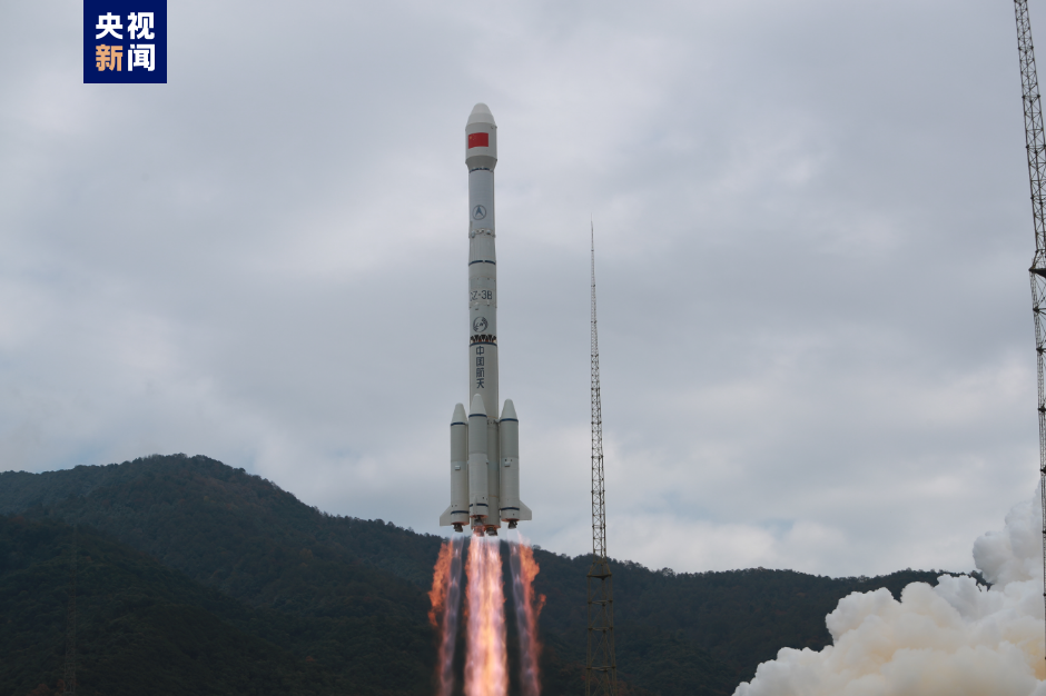 中国成功发射试验十号02星