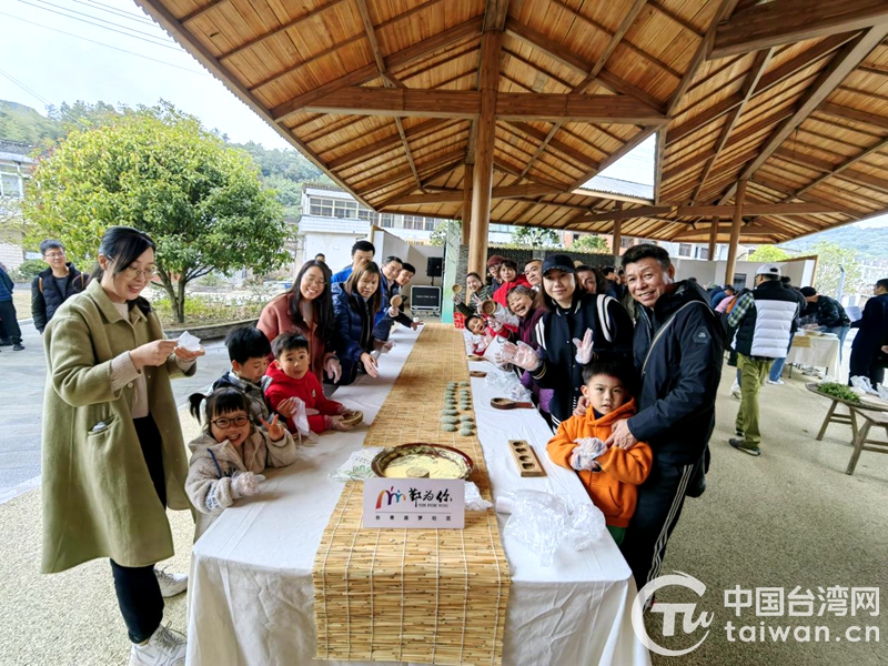 拾趣春天情牵两地 宁波“鄞为你”台青逐梦社区举行亲子活动