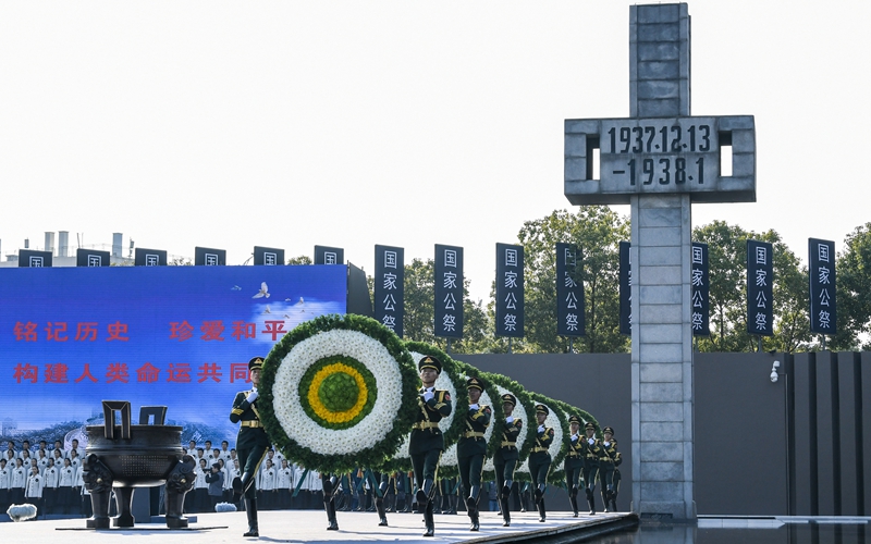 13日是第8个南京大屠杀死难者国家公祭日,这是我们中华民族永远的伤痛