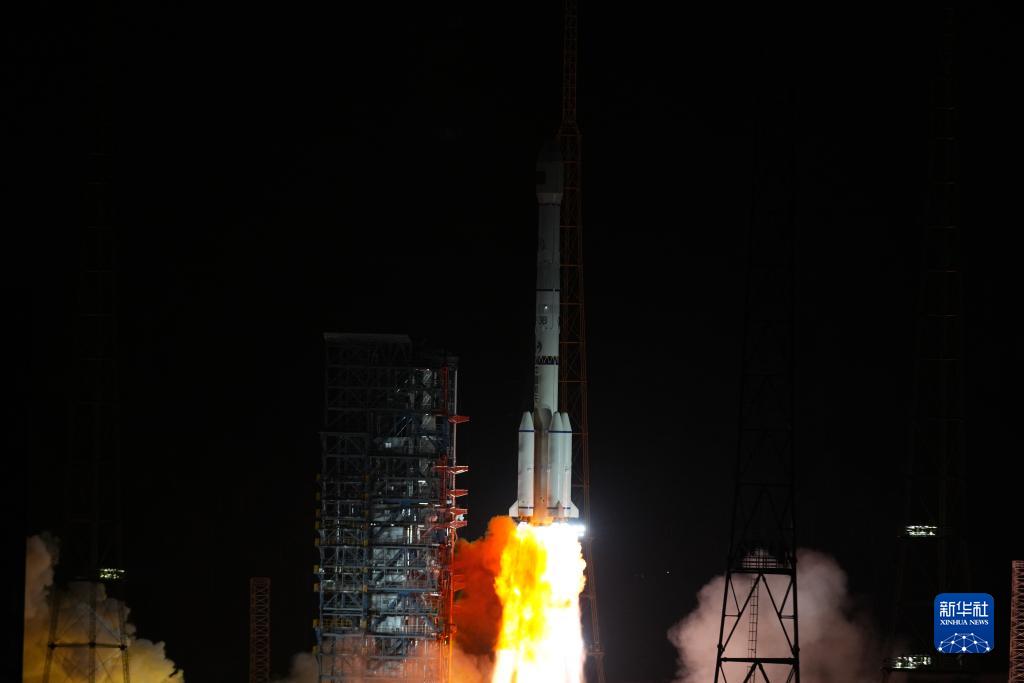 中国成功发射中星6E卫星