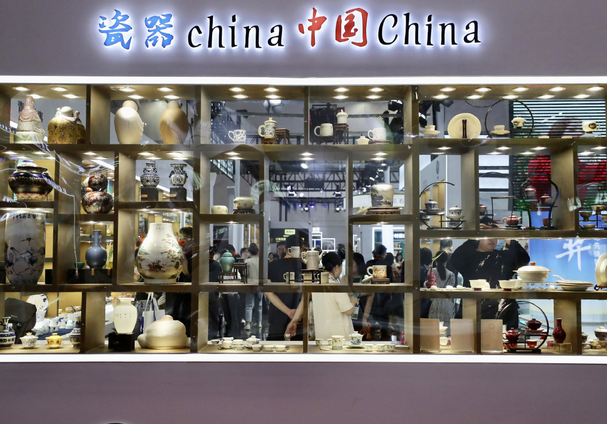 第三届中国国际消费品博览会迎来开馆首日