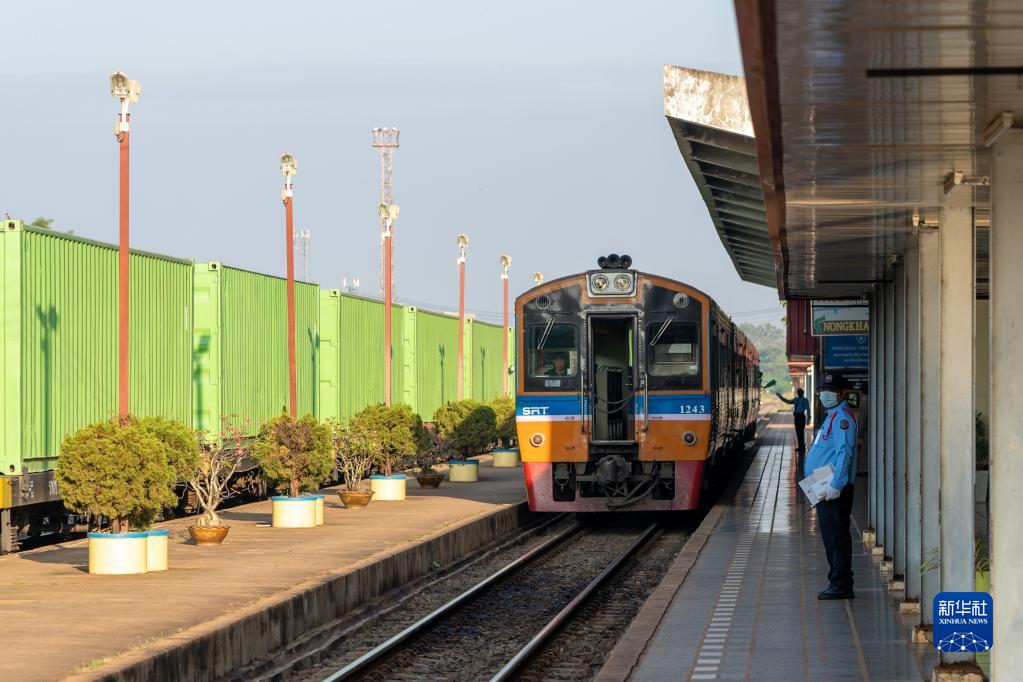 中老鐵路開通將讓泰國人跨國出行更加便捷,為疫情後泰國旅遊業等相關