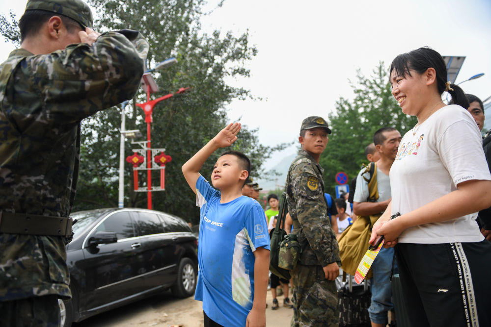 风雨同心 人民至上——以习近平同志为核心的党中央坚强有力指挥北京防汛抗洪救灾