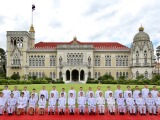 泰国新内阁宣誓就职
