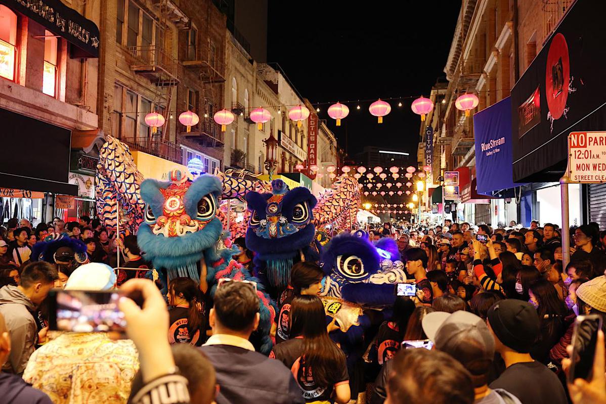 美国旧金山唐人街多种活动迎接apec会议