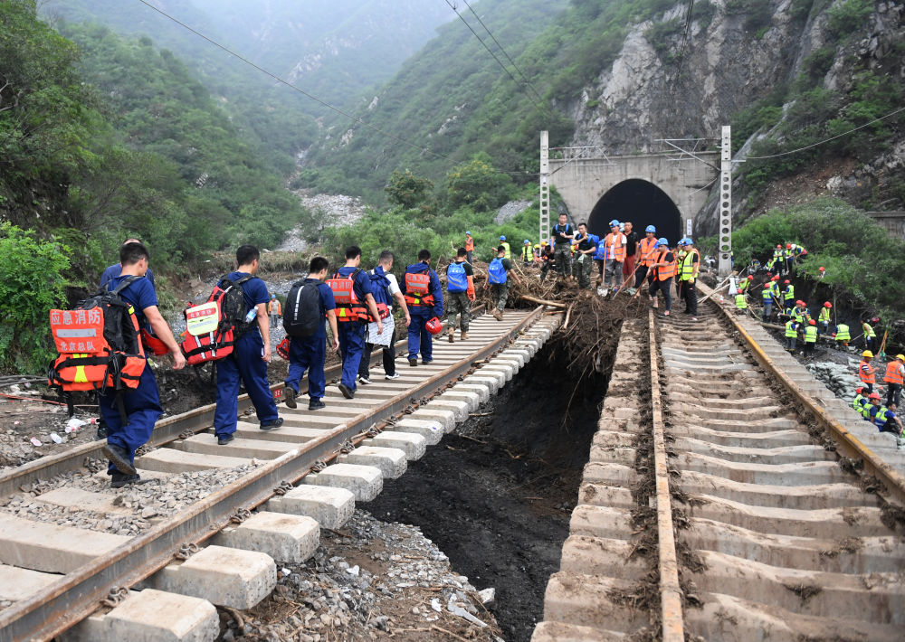 风雨同心 人民至上——以习近平同志为核心的党中央坚强有力指挥北京防汛抗洪救灾