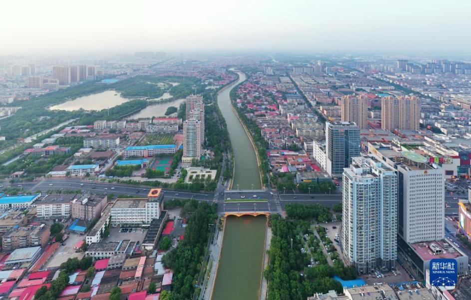 沧州市区境内的京杭大运河河道（5月15日摄，无人机照片）。